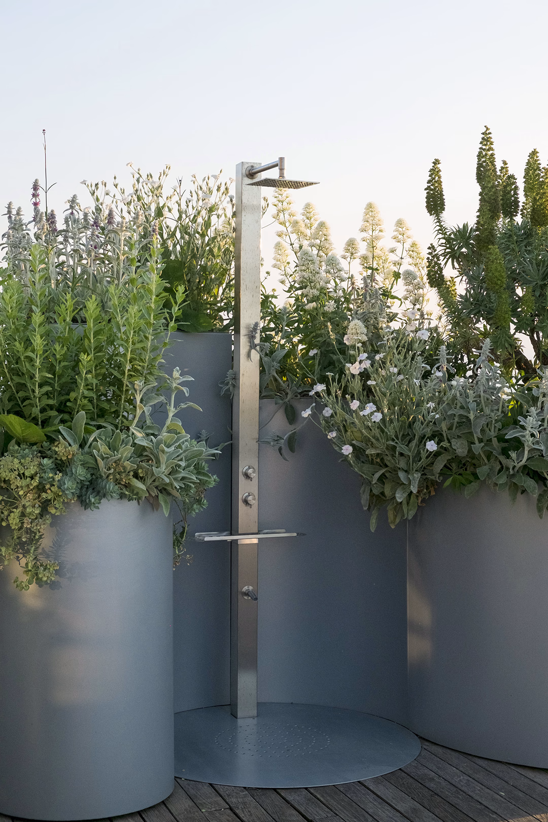 View 7 of the “Mirage” project, designed by Roberto Landello.