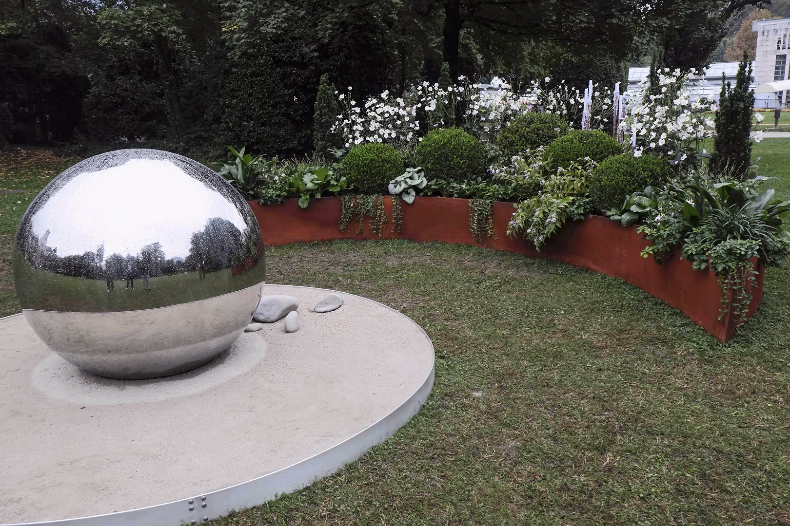 View 5 of the “Lunar Cycle” garden design, created by Roberto Landello.